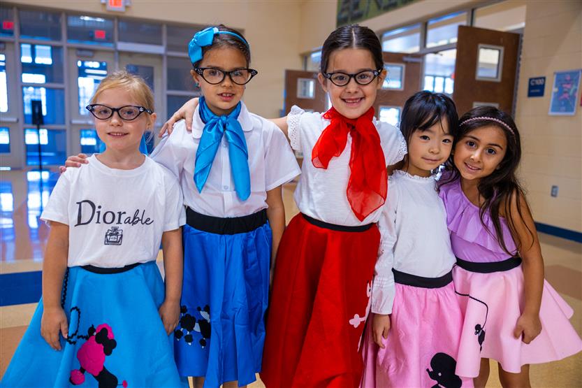 Students dress up for '50s day